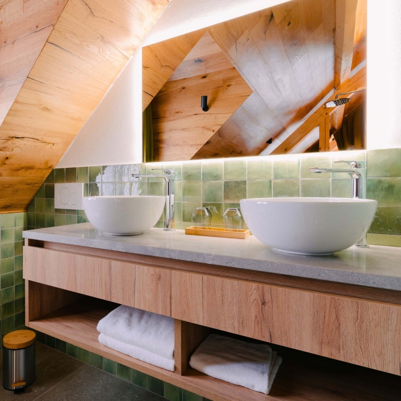 Scopri la tranquillità di un rifugio rurale - pirahotel.si