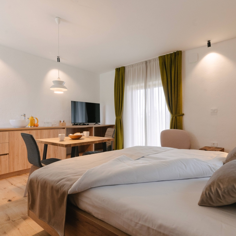 AJDA 3 Studio Superior